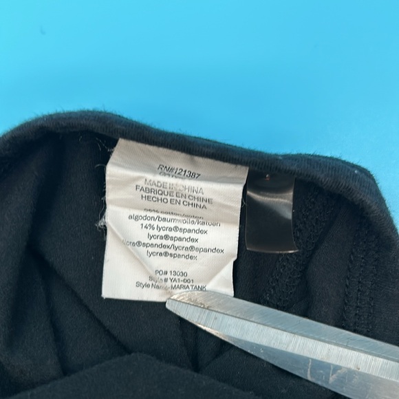 Yummie By Heather Thompson stretchy yoga Top - Picture 5 of 6